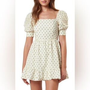 NWT CHARLIE HOLIDAY Sage Short Sleeve Mini Dress, Size 4